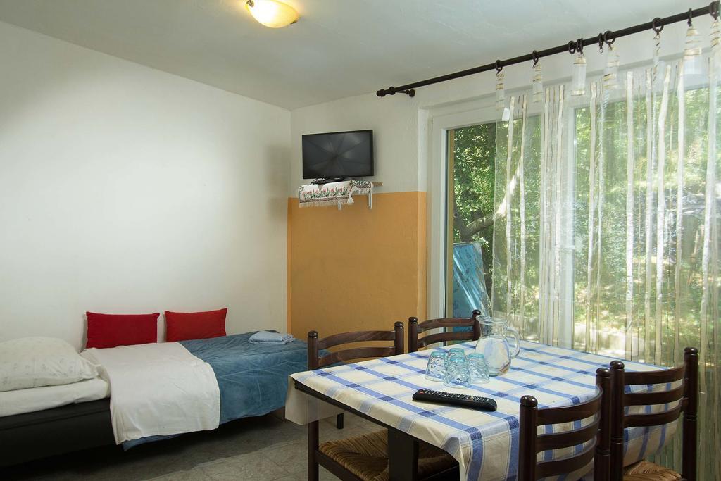 Farm Stay Ferjancic Vipava Zewnętrze zdjęcie
